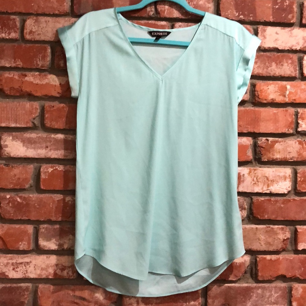 Express Silky Top
